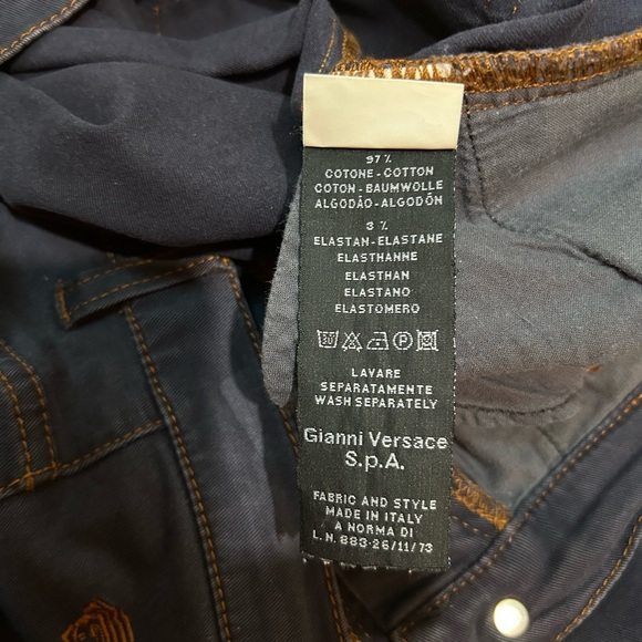 Vintage Versace Sport Women’s jeans. Subtle purple eggplant colour. Size 27 - Picture 11 of 15